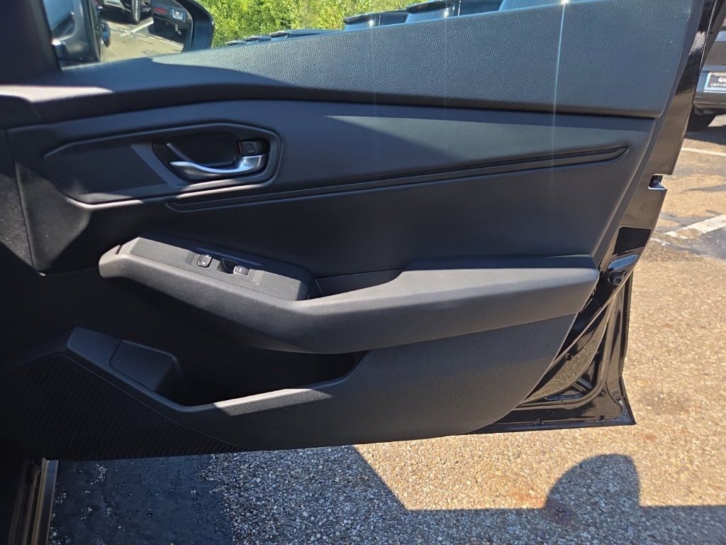 Used 2024 Honda Accord EX image 13