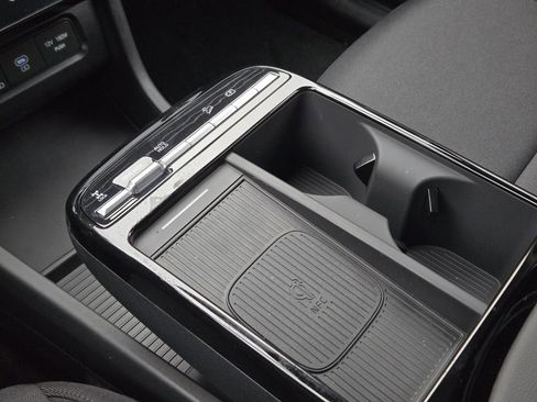 Used 2025 Hyundai Tucson Blue image 16