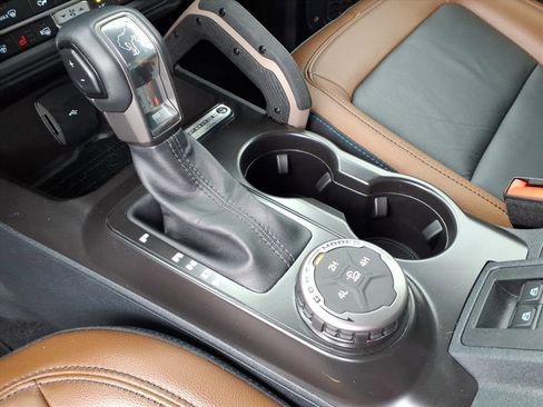 Certified 2024 Ford Bronco Outer Banks image 14