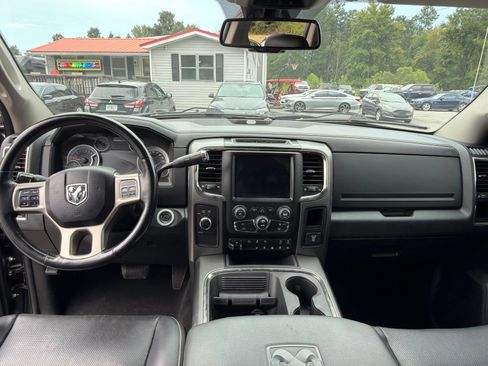 Used 2018 RAM 2500 Laramie w/ Sport Appearance Group AWD/4WD image 10