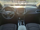 Used 2021 Chevrolet Equinox LT image 3
