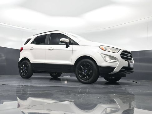 Used 2019 Ford EcoSport SE w/ SE Convenience Package FWD image 3