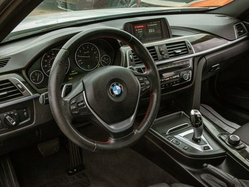 Used 2018 BMW 330e RWD image 10