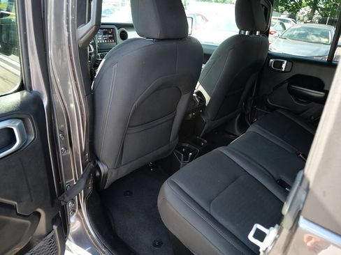 Used 2020 Jeep Gladiator Sport w/ Quick Order Package 24S AWD/4WD image 20