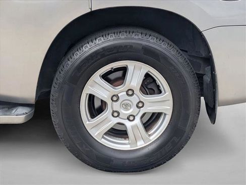 Used 2008 Toyota Sequoia Limited image 15