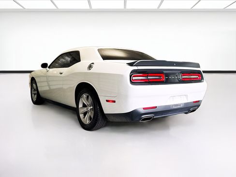 Used 2023 Dodge Challenger SXT RWD image 6