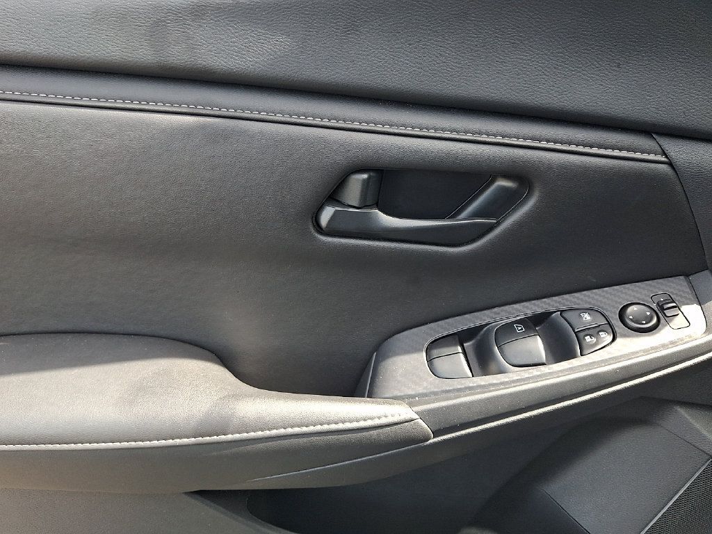 Certified 2024 Nissan Sentra S FWD image 13