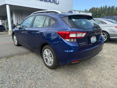 Used 2018 Subaru Impreza 2.0i Premium w/ Eyesight & BSD & Rcta AWD/4WD image 2