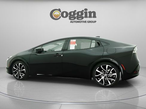 New 2026 Toyota Prius Plug-In Hybrid image 7