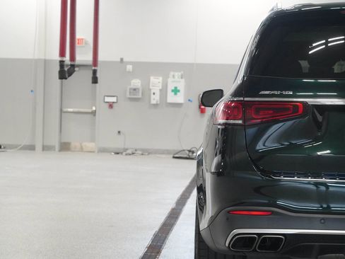 Certified 2021 Mercedes-Benz GLS 63 AMG 4MATIC image 11