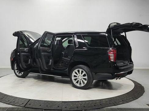 Used 2023 Chevrolet Tahoe Premier RWD image 13