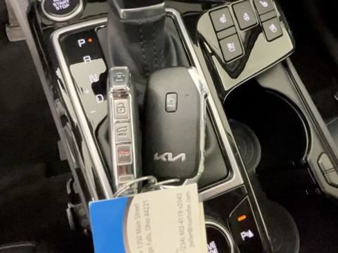 Used 2023 Kia Sportage SX FWD image 25