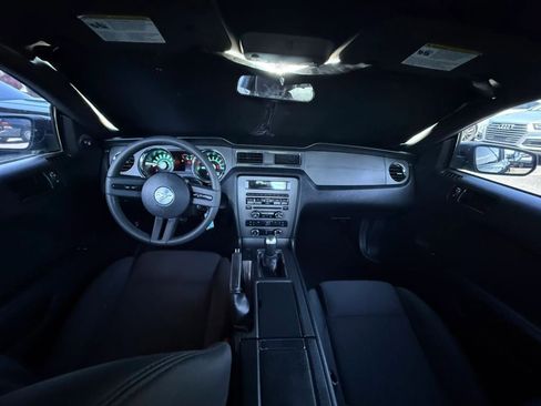 Used 2012 Ford Mustang GT RWD image 40