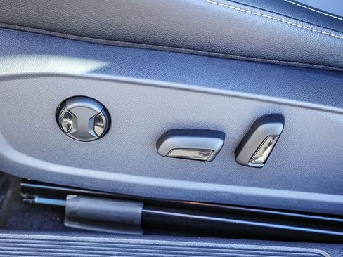 New 2026 Volkswagen Jetta SE image 35