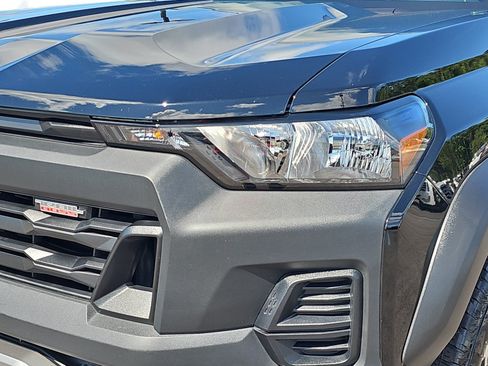Used 2026 Chevrolet Colorado Trail Boss AWD/4WD image 28
