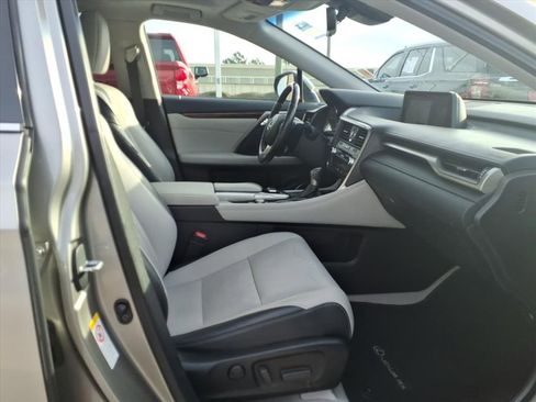 Used 2017 Lexus RX 350 FWD image 17