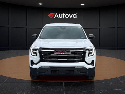 Used 2025 GMC Terrain Elevation AWD/4WD image 8