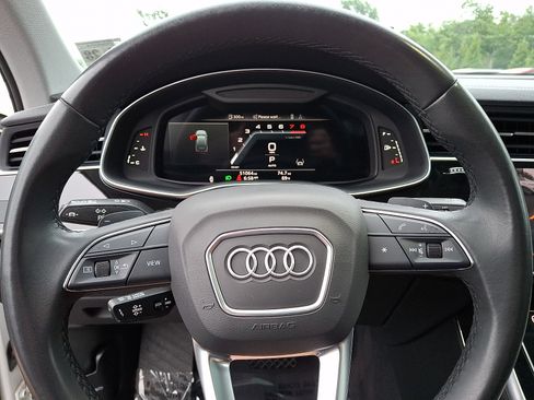 Used 2023 Audi Q7 2.0T Premium w/ Convenience Package AWD/4WD image 21
