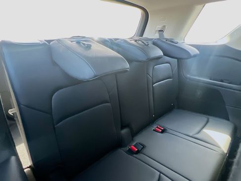 New 2026 Nissan Pathfinder SL image 29