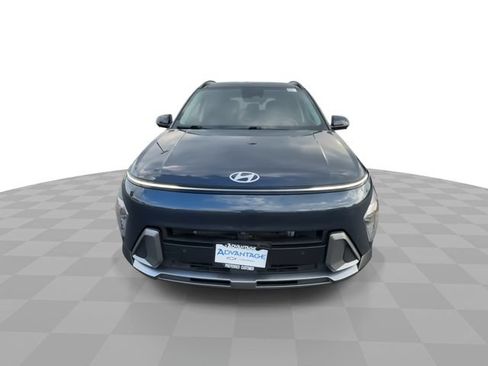 Used 2024 Hyundai Kona Limited AWD/4WD image 3
