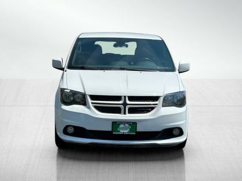 Used 2019 Dodge Grand Caravan GT FWD image 2
