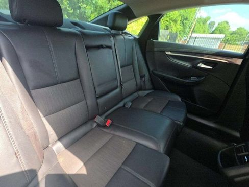 Used 2020 Chevrolet Impala LT FWD image 15