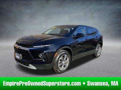 Used 2023 Chevrolet Blazer LT AWD/4WD image 1