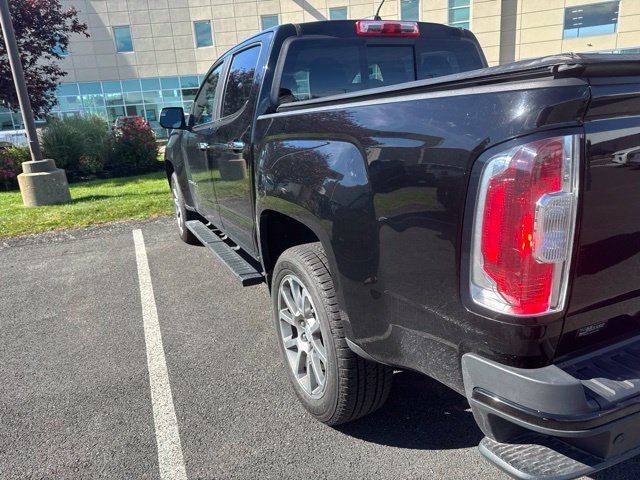 Used 2022 GMC Canyon Denali AWD/4WD image 8