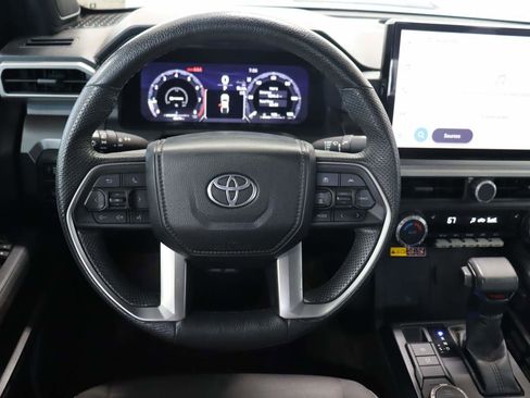 Used 2024 Toyota Tacoma TRD Sport w/ TRD Sport Upgrade Package RWD image 9