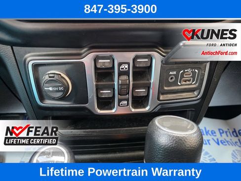 Used 2022 Jeep Wrangler Unlimited Sport AWD/4WD image 43