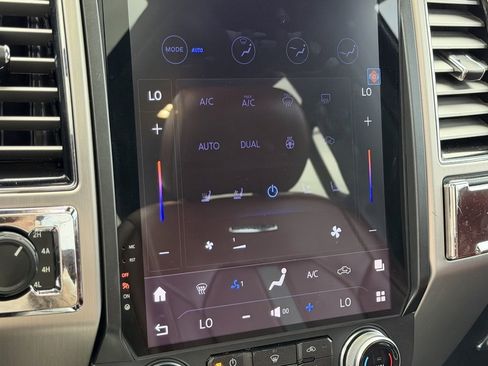 Used 2019 Ford F150 Platinum image 23