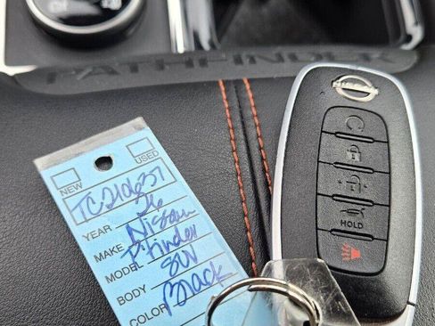 Used 2026 Nissan Pathfinder Rock Creek AWD/4WD image 58
