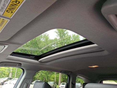 Used 2021 Honda CR-V EX-L image 15