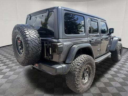 Used 2019 Jeep Wrangler Unlimited Rubicon w/ Cold Weather Group AWD/4WD image 8