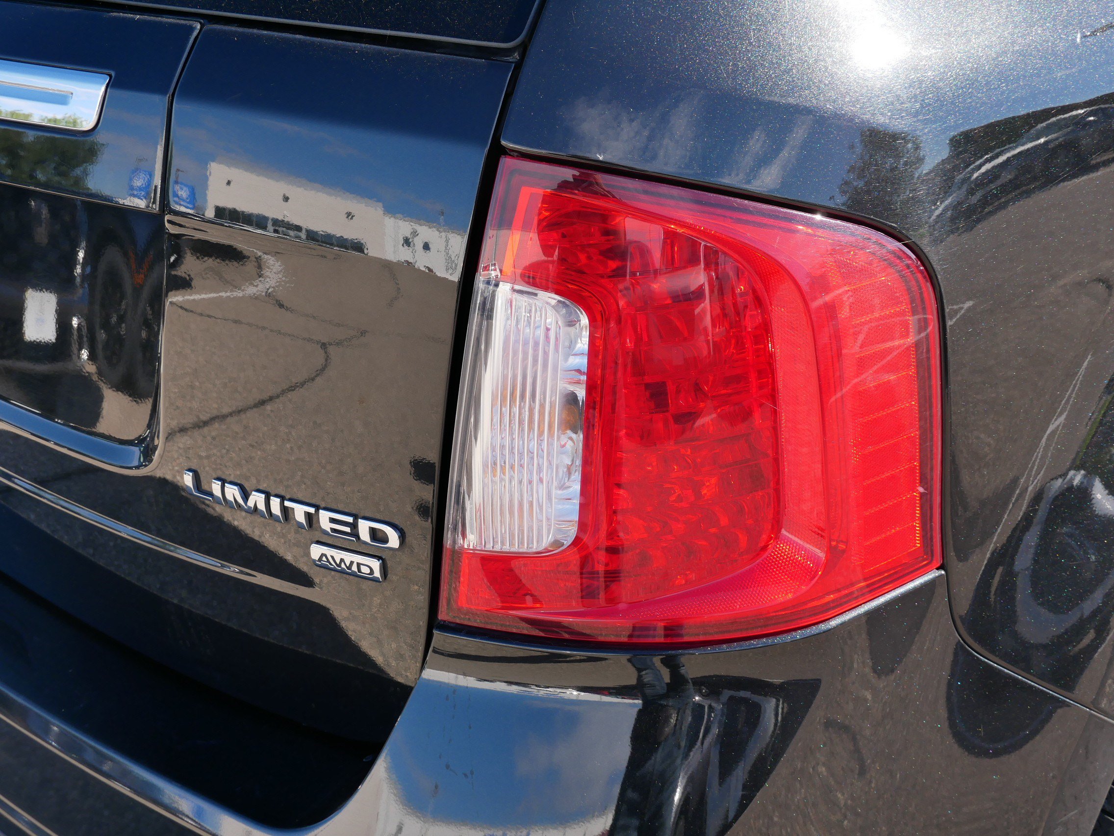 Used 2013 Ford Edge Limited w/ Canadian Touring Pkg AWD/4WD image 17