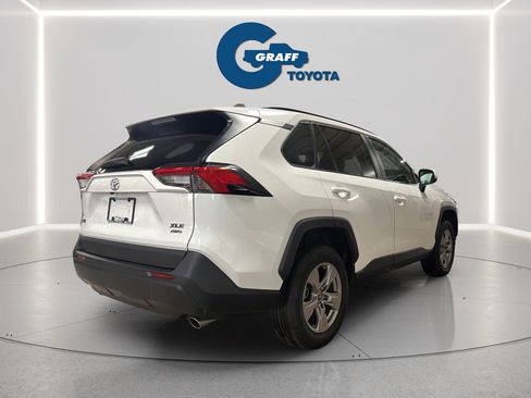 Used 2023 Toyota RAV4 XLE AWD/4WD image 6