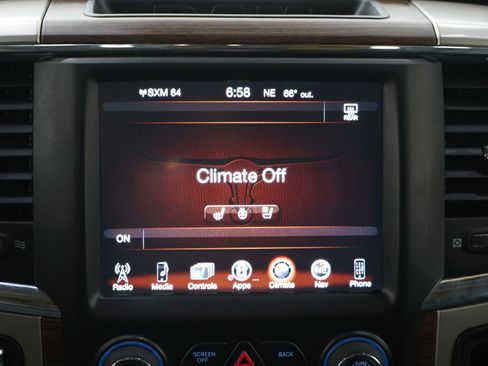 Used 2017 RAM 1500 Laramie w/ Convenience Group AWD/4WD image 15