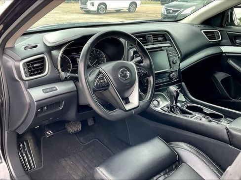 Used 2017 Nissan Maxima 3.5 SV FWD image 14