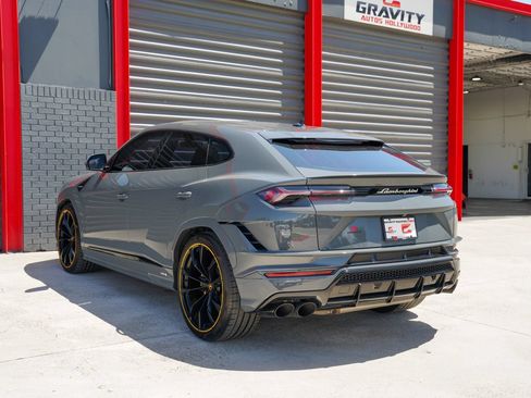 Used 2023 Lamborghini Urus S AWD/4WD image 12