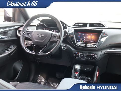 Used 2023 Chevrolet TrailBlazer RS w/ Convenience Package FWD image 14