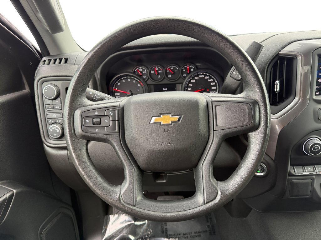 Used 2023 Chevrolet Silverado 1500 Custom AWD/4WD image 12
