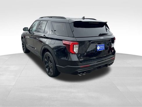 Used 2023 Ford Explorer ST w/ Equipment Group 401A image 4