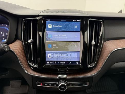 Certified 2023 Volvo XC60 B5 Plus w/ Protection Package Premier image 19