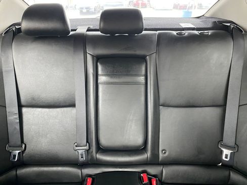 Used 2014 INFINITI Q50 image 18