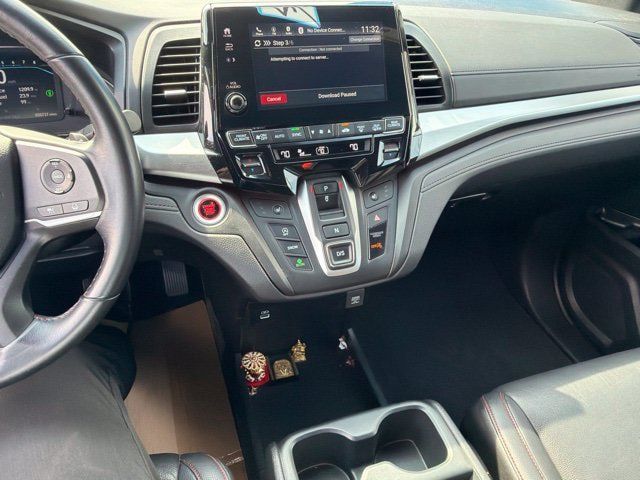 Used 2023 Honda Odyssey Sport image 17