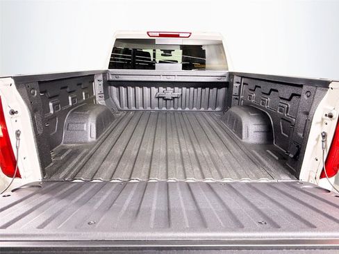 New 2026 Chevrolet Silverado 1500 RST AWD/4WD image 19