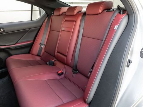 Used 2024 Lexus IS 300 F Sport RWD image 13