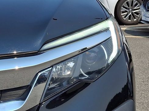 Used 2021 Honda Pilot LX image 9