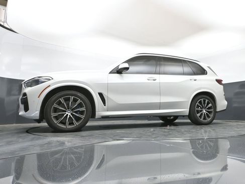 Used 2023 BMW X5 M50i w/ Executive Package AWD/4WD image 54