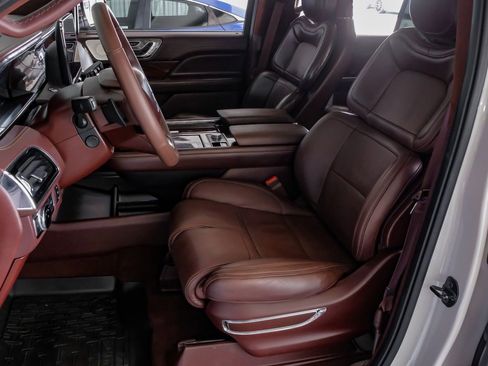 Used 2018 Lincoln Navigator Black Label image 29